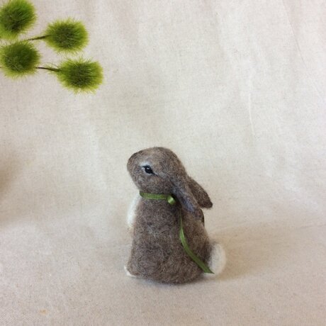 ウールの野うさぎ ( 再出品 )の画像
