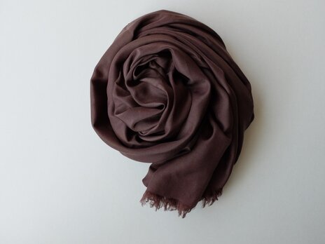 【在庫ラスト1点】enrica cottonsilk scarf coffeechocolate / botanical dyeの画像