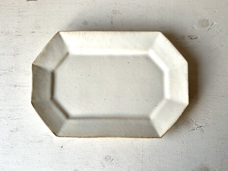 乳白釉　八角プレート（大）