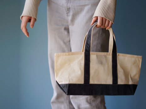 生成＋柘榴染｜トートバッグ｜Tote / S｜日常使いにちょうどいいロウ引きバッグ