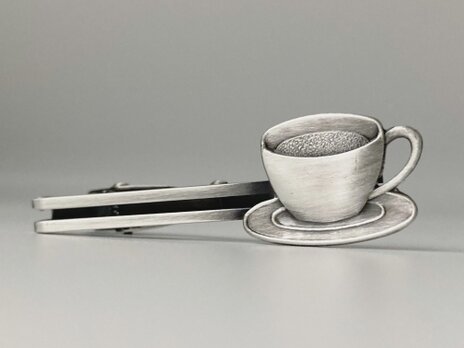 コーヒーカップのネクタイピンの画像
