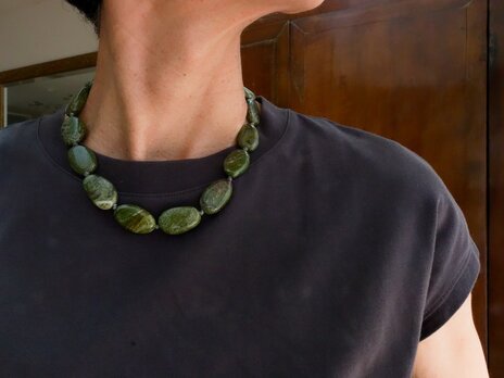 ディープグリーン。アフリカンジャスパーのネックレス