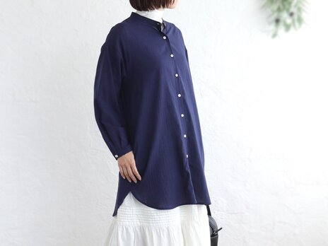とろけるような肌ざわり 秋のはじまりに✦ 東炊きコットン チュニック丈ロングシャツ（ネイビー）TP09