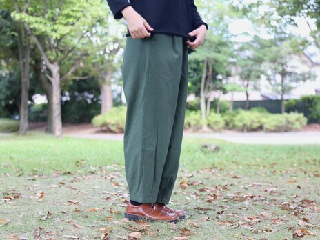 ⚪︎新作⚪︎天日干しタックパンツ（深緑）