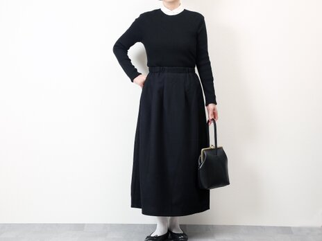 #528タックギャザースカート(ウールエターミン黒)