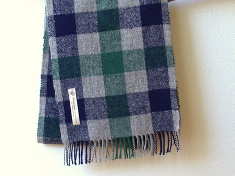 ホームスパンマフラー　グリーン・紺チェック