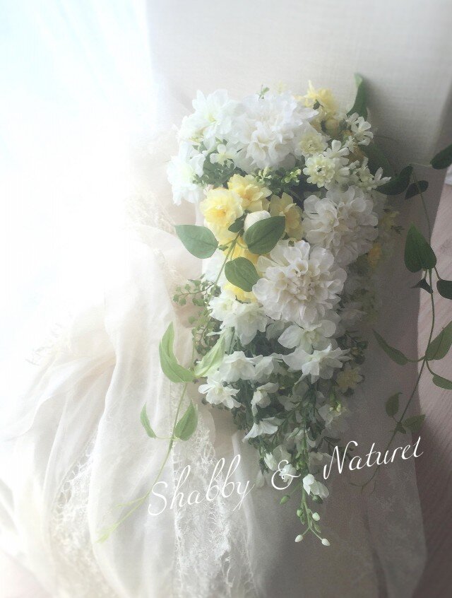 SALE 淡色 ラナンキュラスのリーズ