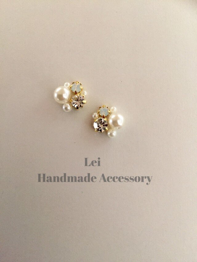 ハンドメイド スワロフスキー＆パールのピアス ハンドメイド】フラワーピアス✨作り方 スワロフスキーパールと