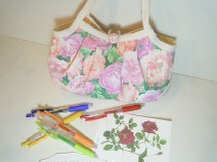 ポンポン付きピンクグラニーバッグ NJ X COLLER ラビットストリングバッグ(FUCHSIA PINK) – LINE