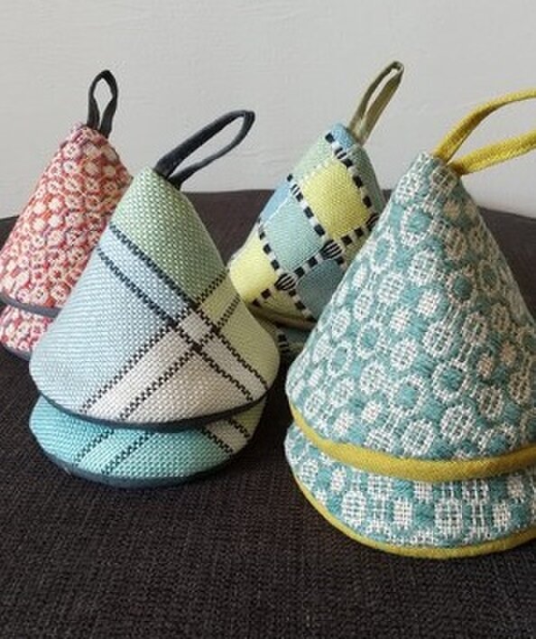 スリット入りグレーウール、わさび格子柄ふかふか鍋保温カバー＋三角鍋