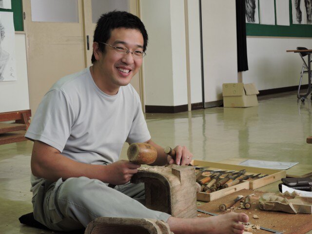 表札（浮き出し彫り 苗字のみ） | iichi 日々の暮らしを心地よくする