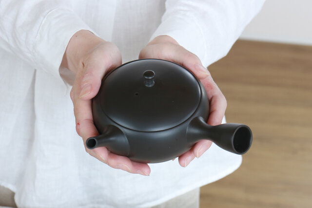 9*i様 えんける道具店 4リットル 陶器製食品保存容器 甕（かめ）・とこなめ急須・陶器の湯たんぽ・黒七輪 えんける道具店