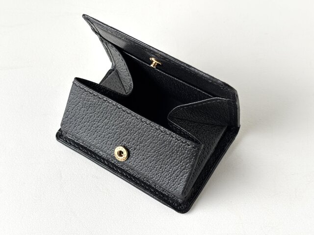 ストラップ付きファスナーポーチ ｜ 栃木県産/革小物/お出かけ