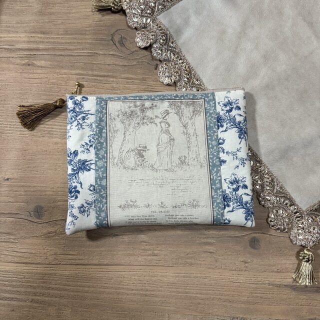 インド刺繍ポーチ ブルー | iichi 日々の暮らしを心地よくする