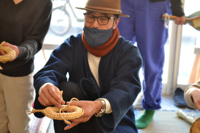 藁細工　ほうきづくりの会