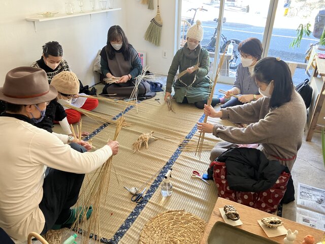 藁細工　ほうきづくりの会
