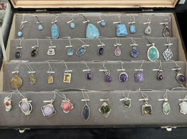 小田急　町田店　1階　アクセサリーイベント