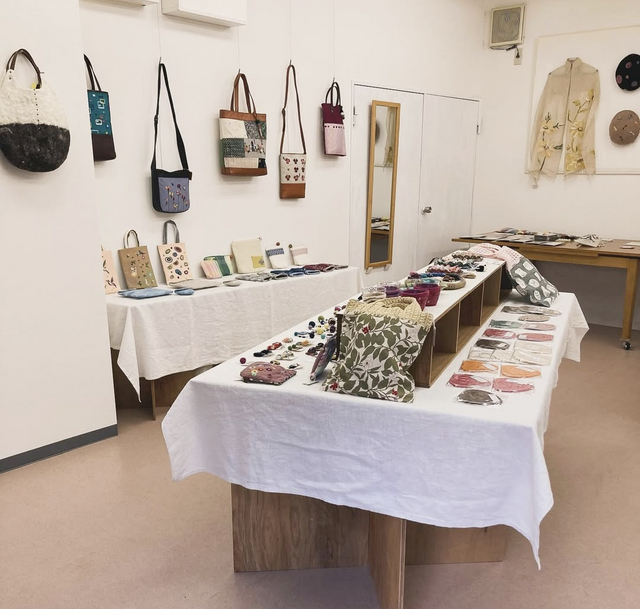 冬の贈りもの＜tamayu＋Mu*knit 2人展＞