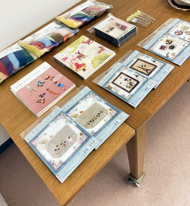 冬の贈りもの＜tamayu＋Mu*knit 2人展＞