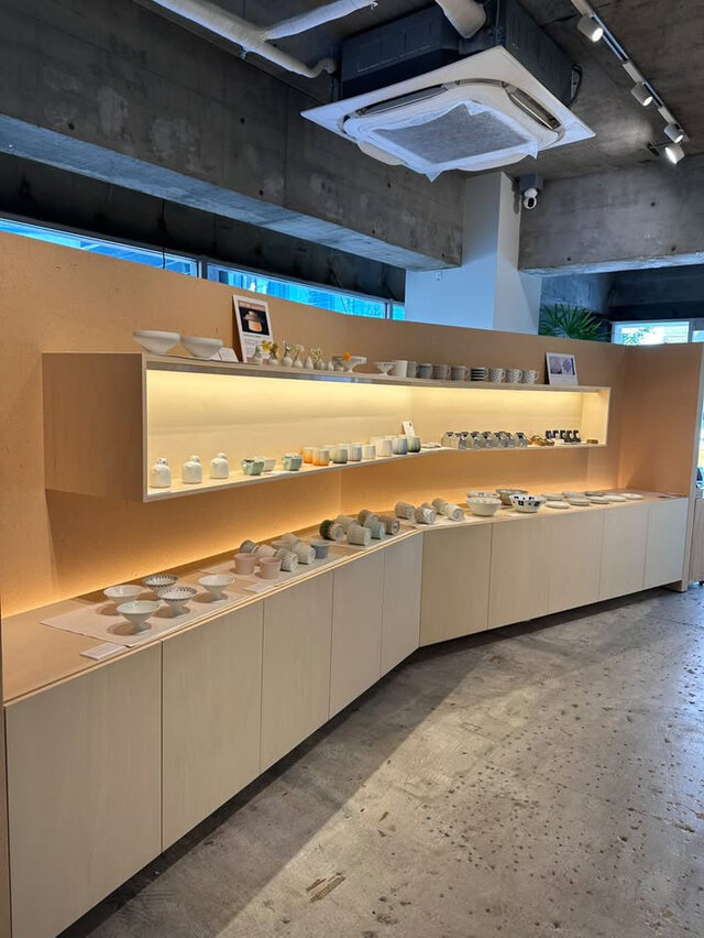 菊本有花個展 「デザインする器と灯り」