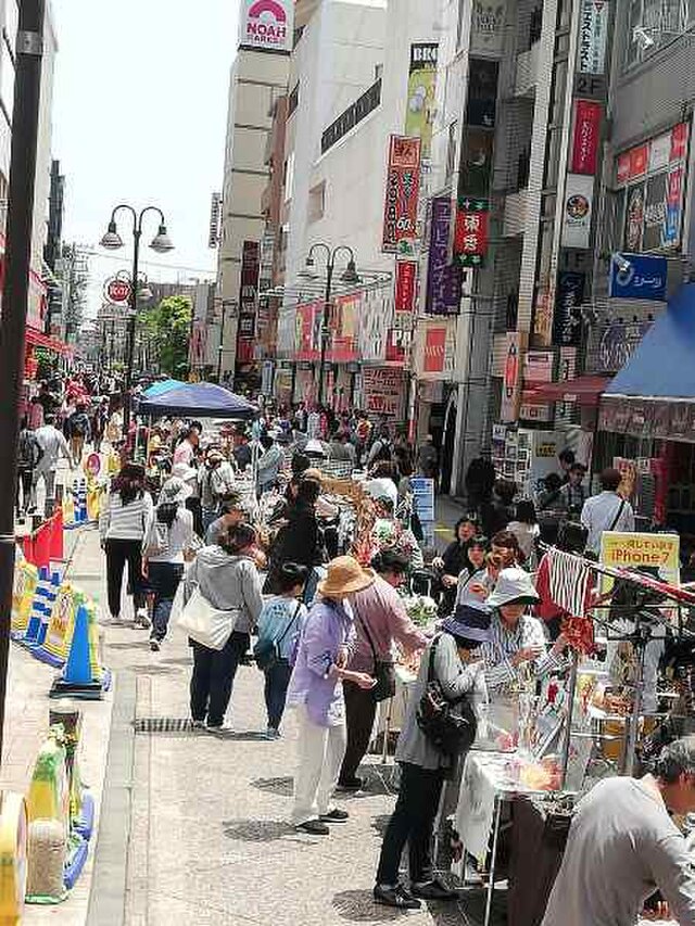 溝口駅前商店街クラフトマーケット