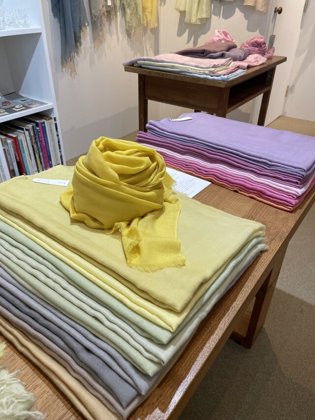 谷口亜希子　染色布　Pop up