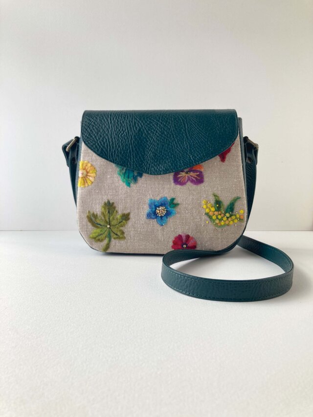 ～五人のクラフト作家がつくる春の装い～素材のちから