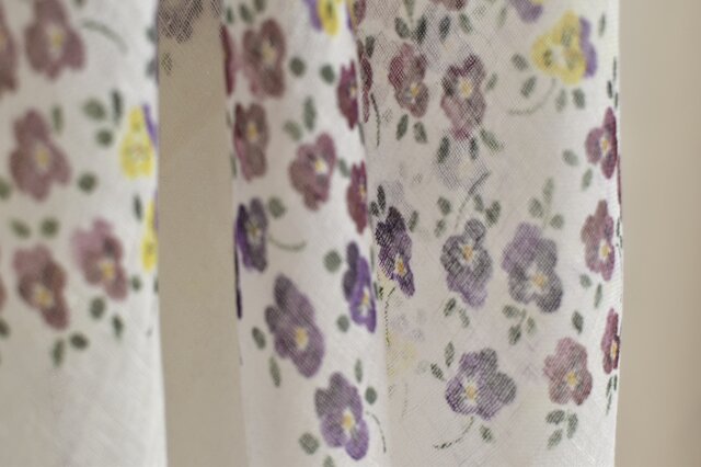 豊田陽子染め布展　光が残る場所ー手染め布と装いー