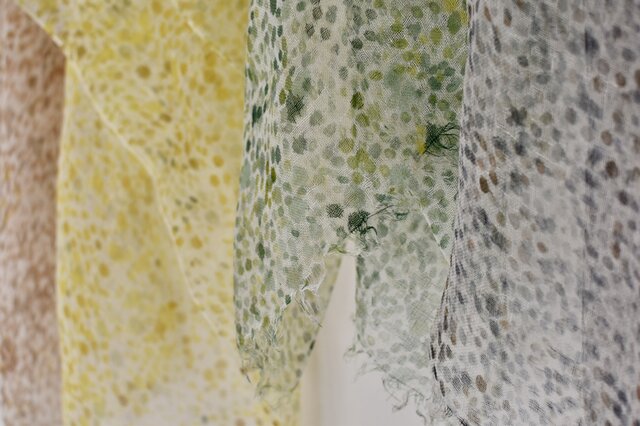 豊田陽子染め布展　光が残る場所ー手染め布と装いー