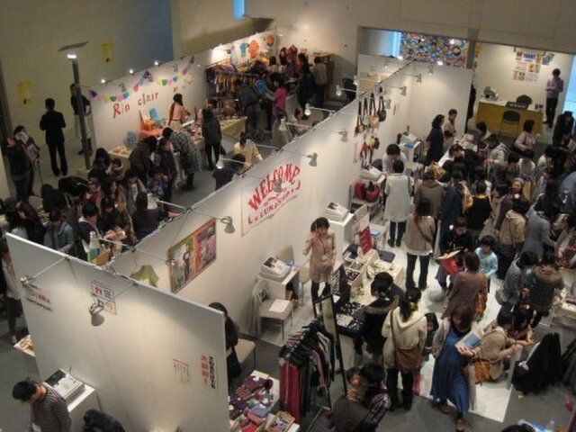 富山アートマーケット2013