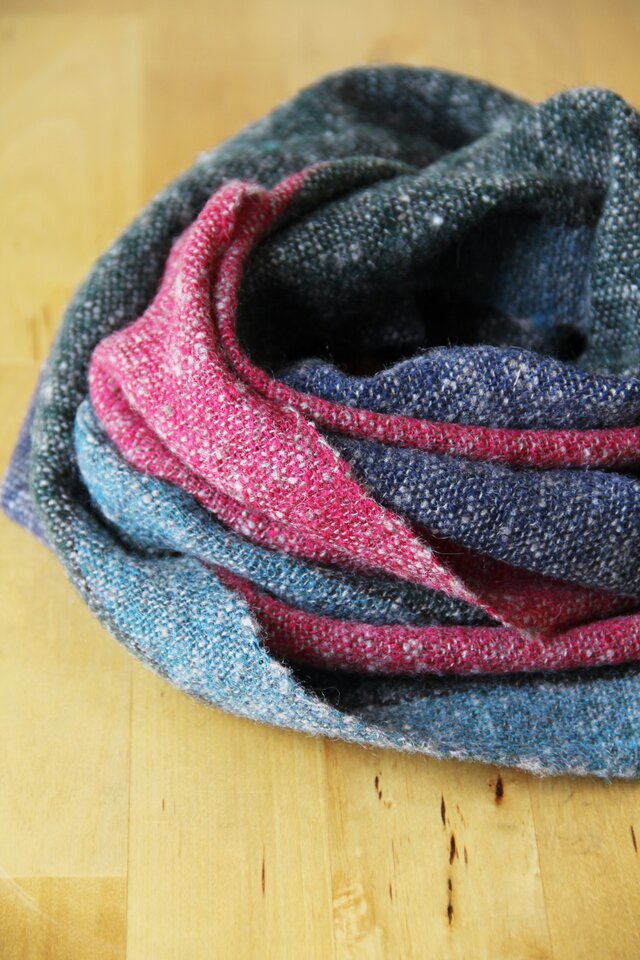 植松久子・ホームスパン展