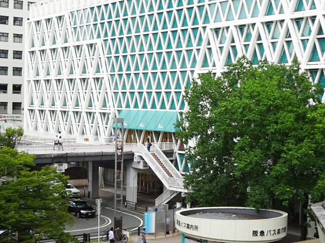 千里阪急（阪急百貨店・千里店）