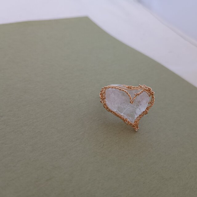 heart ring(アーカンソー水晶）