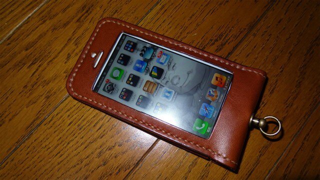 革のiPhone5ケース 携帯スマホケース 失敗作;の画像1枚目