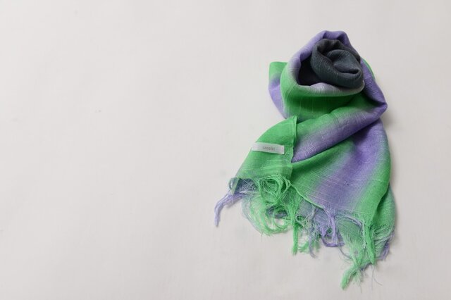 国産シルク100%手描き染めストール purple&green&gray-の画像1枚目