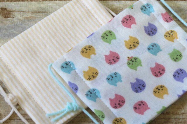 子供マスク小学生低学年 ネコフェイス ストライプ 2枚セットの画像1枚目