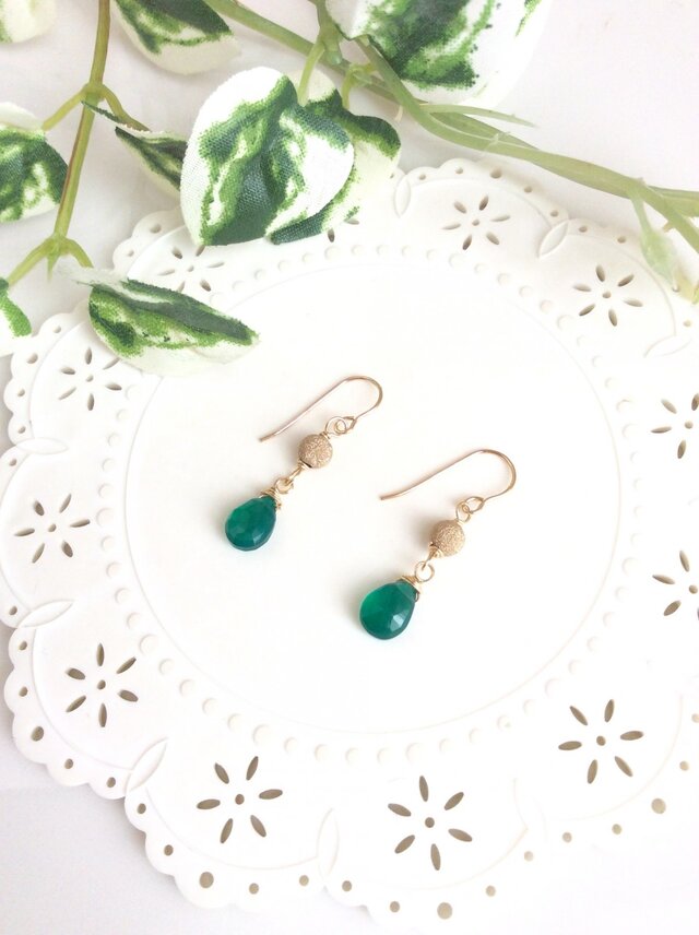 フレッシュグリーンピアス♫の画像1枚目