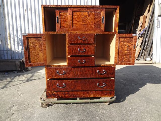 週末限定値下げ 銘木玉杢タモ チェスト 年代物リメイク 週末限定値下げ