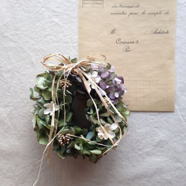 ドライアジサイとブルースターのmini wreath
