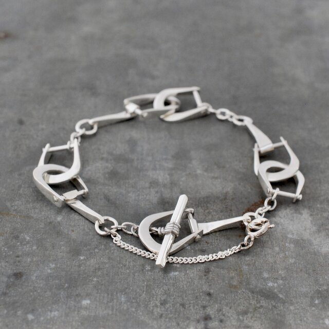 馬蹄ブレスレット