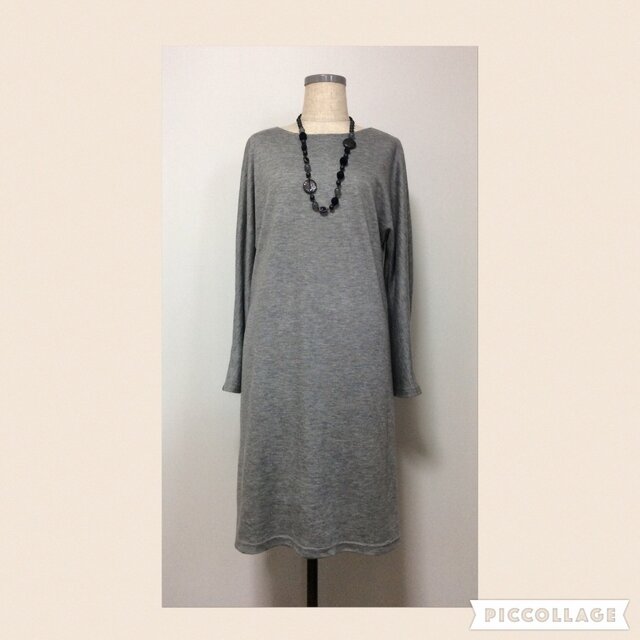 着やすい シンプルドルマン長袖ワンピース ウール混