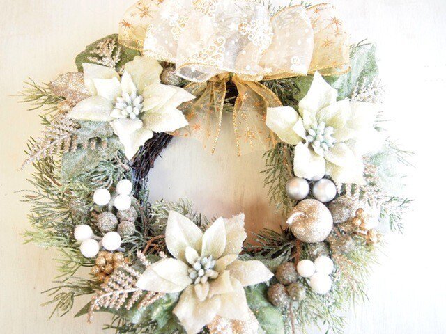 No154 ちっやゃいけど存在感!!!キラキラリボンのクリスマスリース