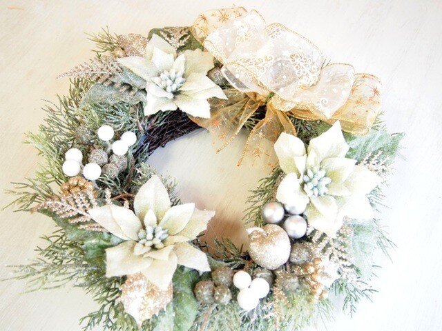 No153 でっかいリボンとリンリンベル♪キラキラクリスマスリース❅2024 幸せを呼ぶ」クリスマス リングベル リース リース HANADOKI STORY