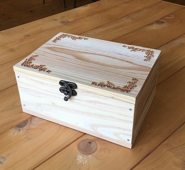 【杉の木で作る 宝箱】釘打ちトントン簡単木工 DIY キットの画像1枚目