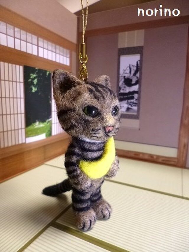 羊毛フェルト トラ猫マスコット【Ｉさまご予約品】-