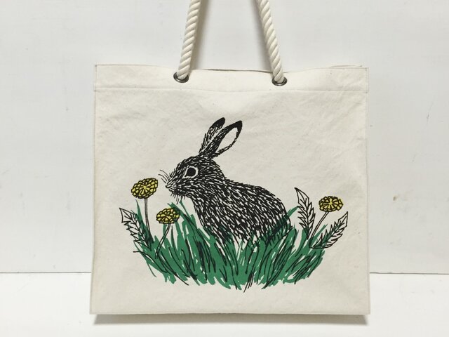 paperbag-shaped bag - rabbit and dandelion ①の画像1枚目
