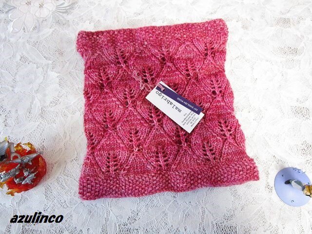 手編みネックウォーマー Malabrigo English Rose 57の画像1枚目