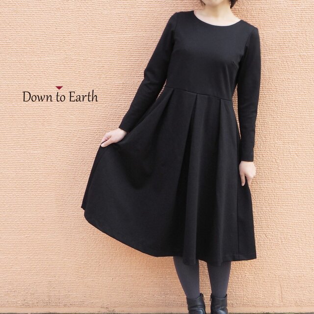 【S】アーミッシュ風シンプルワンピース◇長袖(厚手ブラック)の画像1枚目
