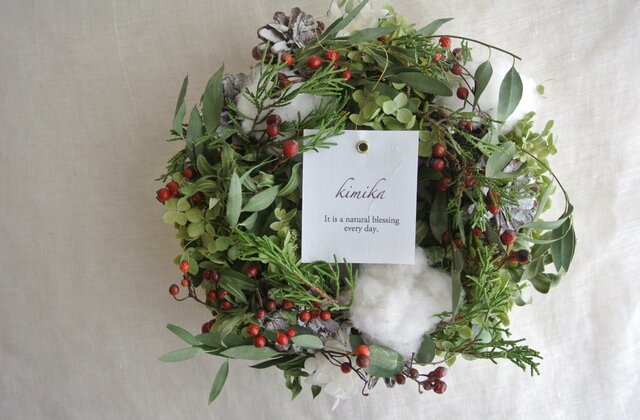 アナベルと野いばらの実のwreathの画像1枚目