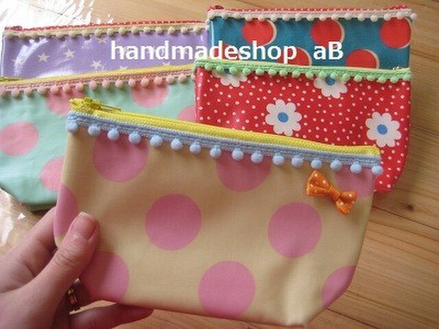 SOLD OUT!〔送料無料〕★ポーチ中★の画像1枚目